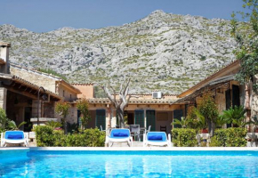 Charmante Landhaus-Villa Martorell mit Pool